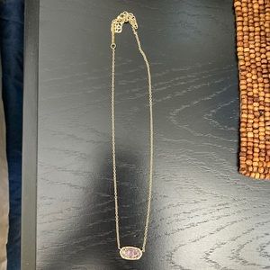 COPY - Kendra scott NEVER WORN Elisa Gold Pendant Necklace in Rose Quartz